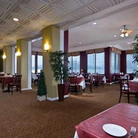 Wyndham Garden Lake Guntersville 